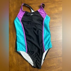 Speedo swim suit size large girls EUC